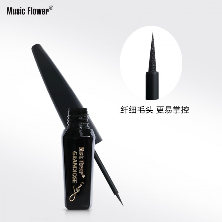 音乐花眼线液纤细毛头更易掌握选对一支解决烦恼M6026